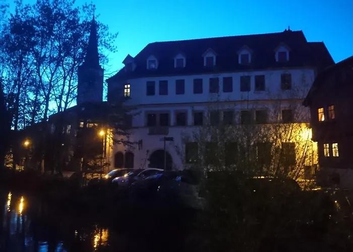 Haus Zum Kleinen Helm