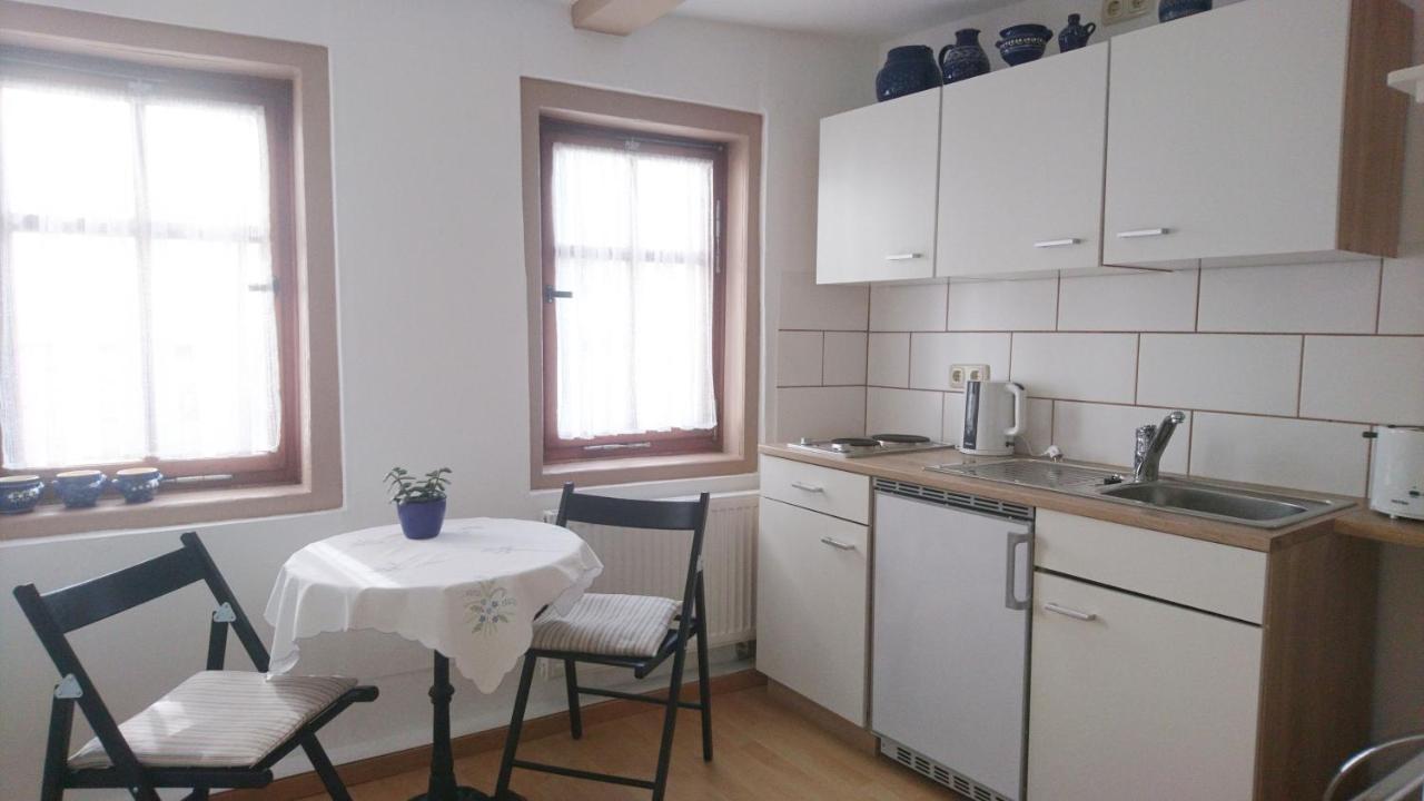 Haus Zum Kleinen Helm