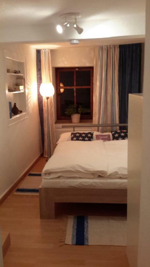 Haus Zum Kleinen Helm *